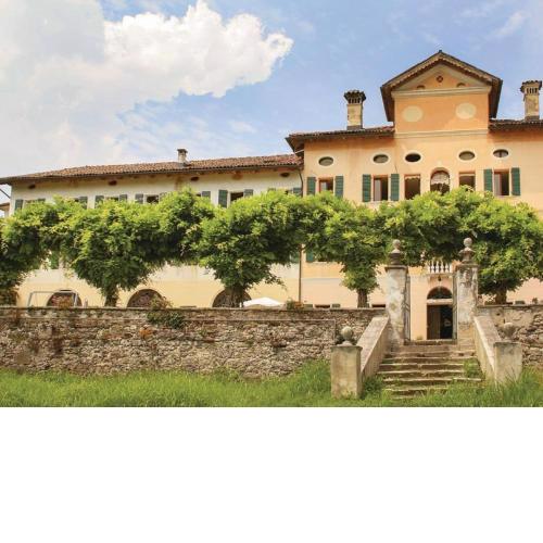 Charming apartment in Santa Giustina with shared swimming pool