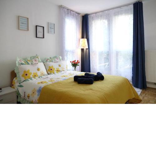 Charming apartment very close to the City CENTER