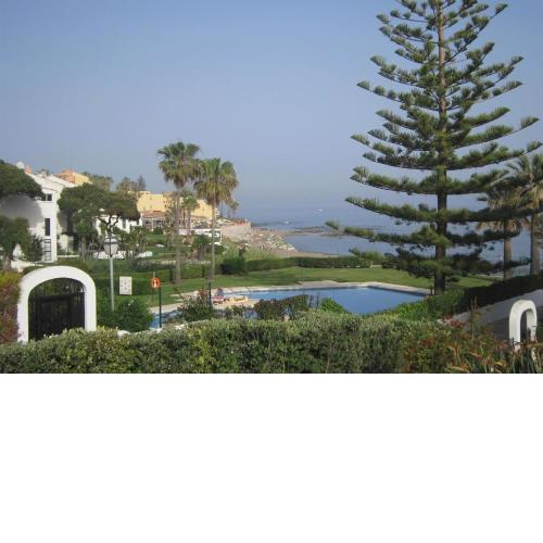 Charming Apartment with Sea Views