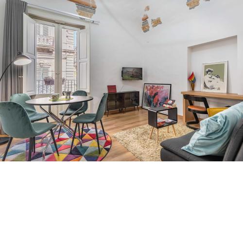 Charming Central Duplex near Villa Bellini