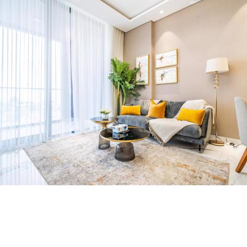 Charming Condo With Balcony Near Dubai Hills Park