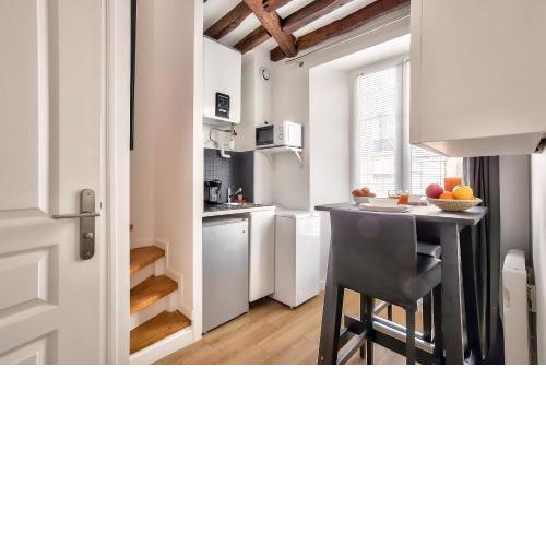 Charming Duplex Studio in the heart of Paris