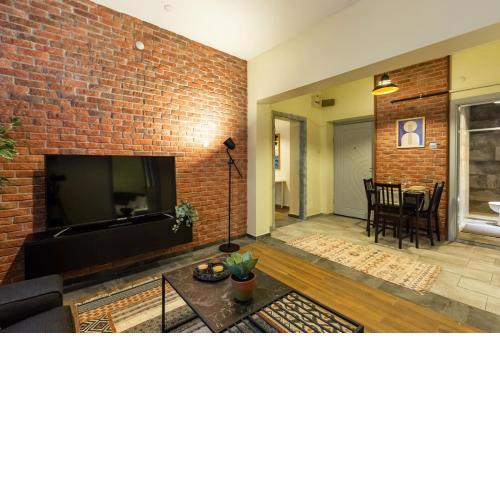 Charming Flat near Trendy Attractions in Cihangir