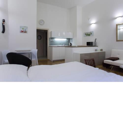 Charming flatel in heart of Prague