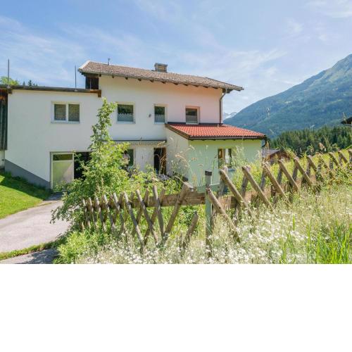 Charming Holiday Home in Wenns- Piller with 3 Terraces