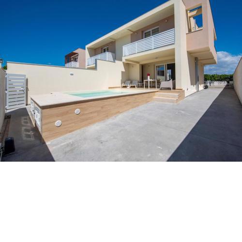 Charming House Sveleo
