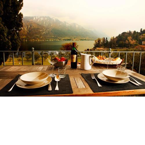 Charming Lake View Apartment