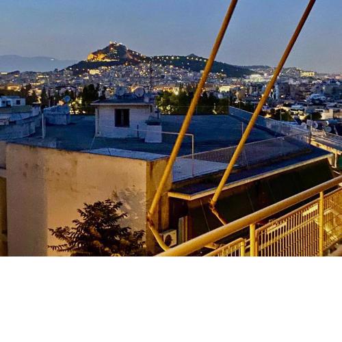 Charming renovating Mets Apartment Athina
