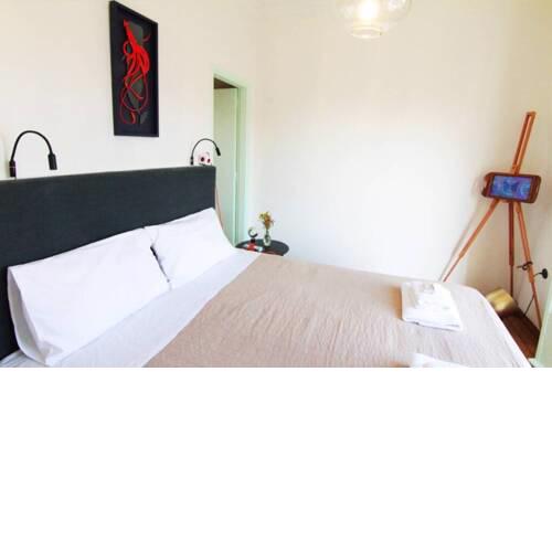 Charming Rooftop Nest with awesome Acropolis view Downtown Athens