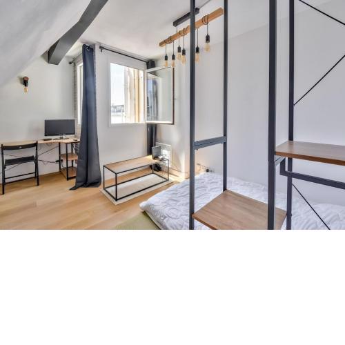 Charming studio for 2 in the 8th district