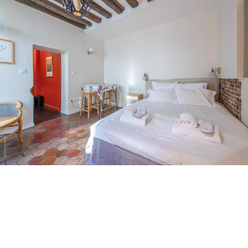 Charming Studio in the Heart of Paris