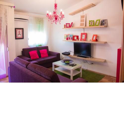 Charming velvet home