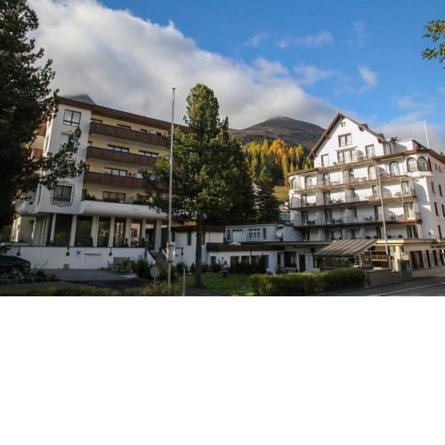 Chasa Hubertus, Residenz Meierhof
