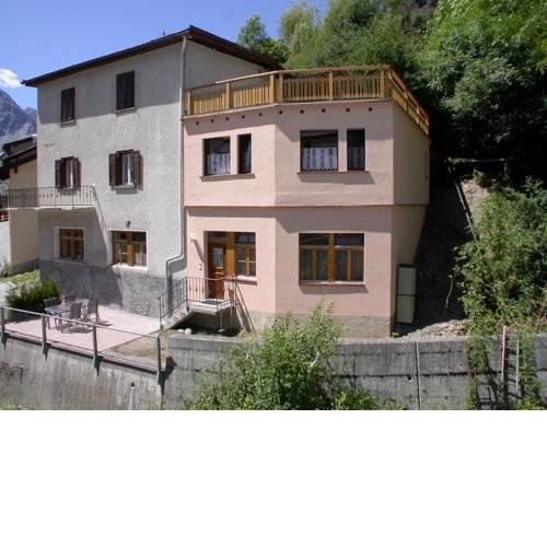 Chasa sper l'aua 2