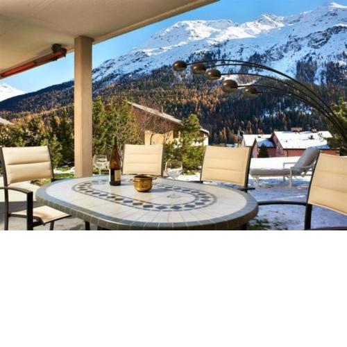 Chavallera Residenza Surlej 9