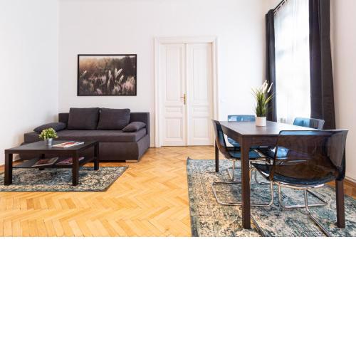checkVIENNA - Mariahilfer Strasse