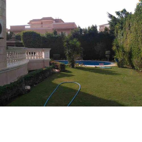Cheerful 4 bedroom villa with a pool