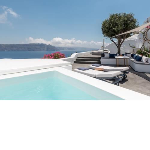 Chelidonia Luxury Suites