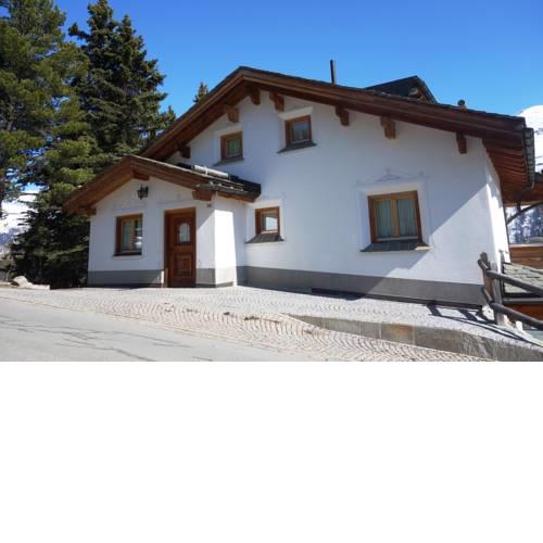 Chesa il Rifugio 1