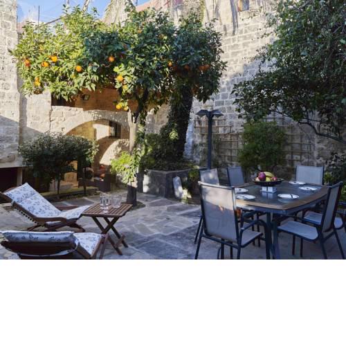 Chevalier's Inn