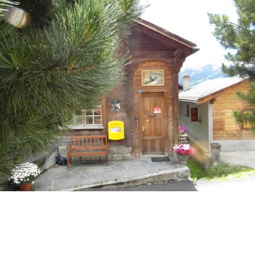Chez Angèle