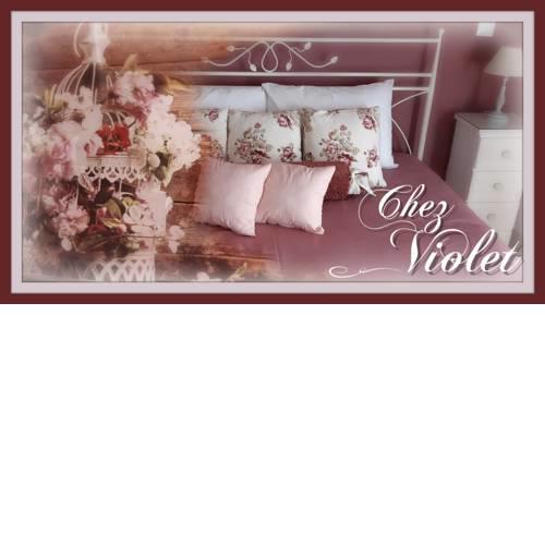 "Chez Violet"