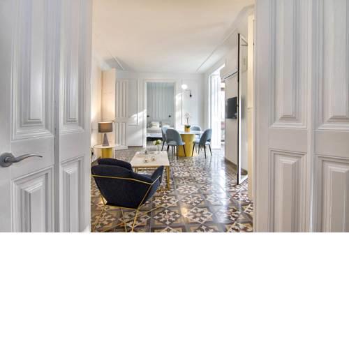 Chezmoihomes Bright and Elegant 3BR Exclusive Retreat