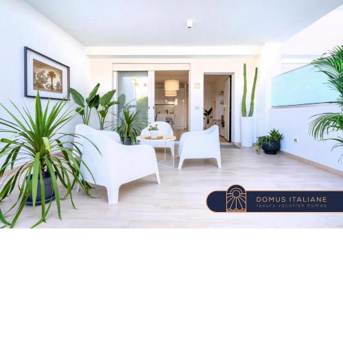 Chiara - Luxury Seaside Retreat