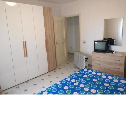 CHIARA'S FLAT