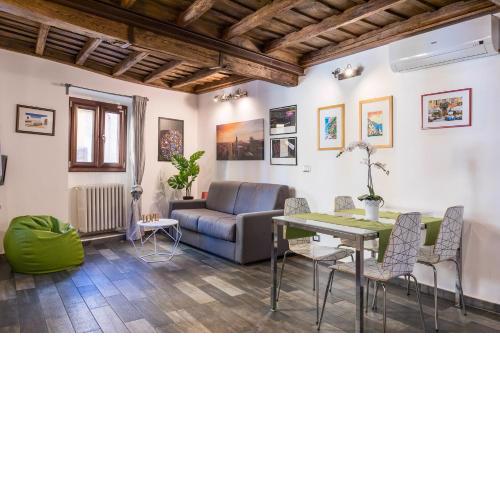 Chiavari Apartment