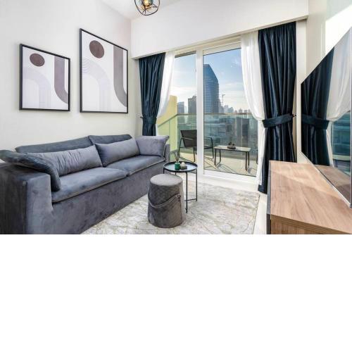 Chic Apartment with Burj Khalifa view