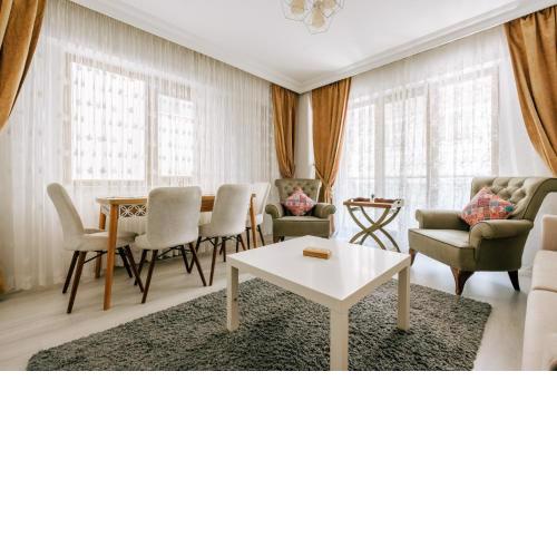 Chic Central Flat Near Malls and Metro in Atasehir