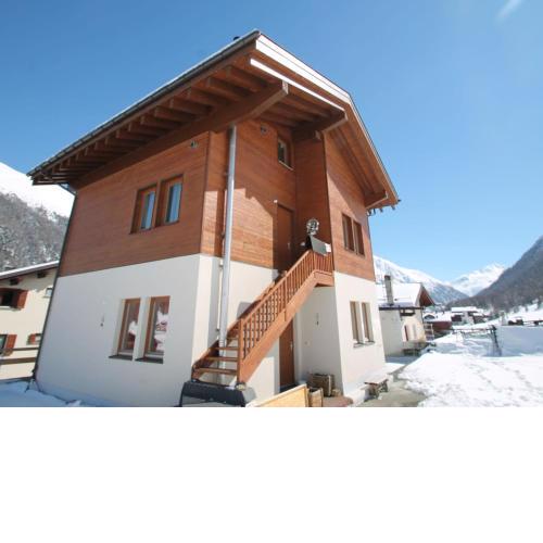 Chic Holiday Home in Livigno near Ski Area