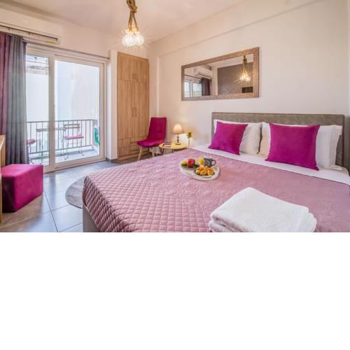Chic 'N Cozy Loft up to 3 guests