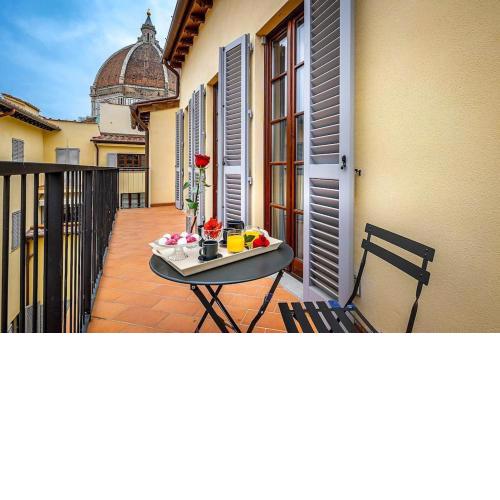 Chic Penthouse Duomo, with Terrace and View