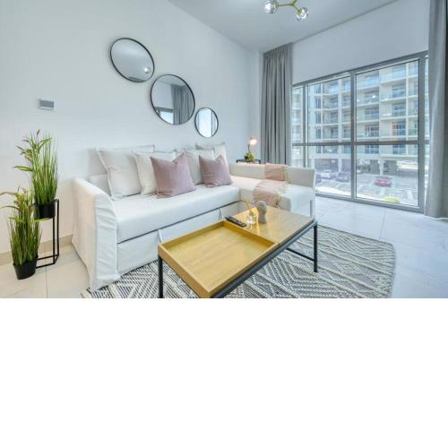 Chic spacious 1 BR apartment in Dubai South.