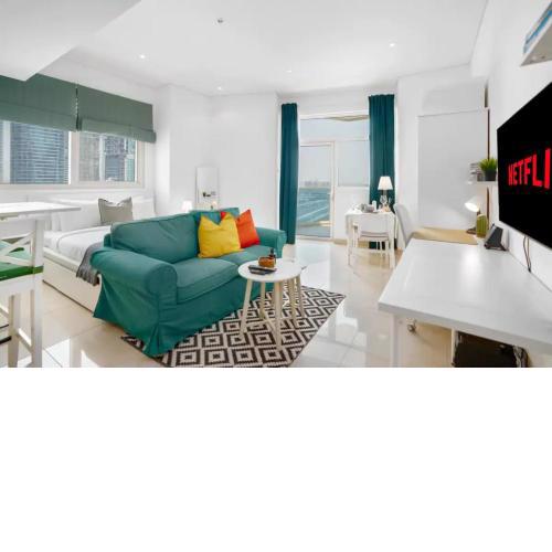 Chic Studio Apartment in Yacht Bay Dubai Marina