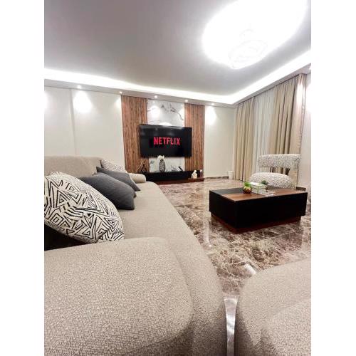 Chill Vibes 3 BR Apartment in Rehab City New Cairo