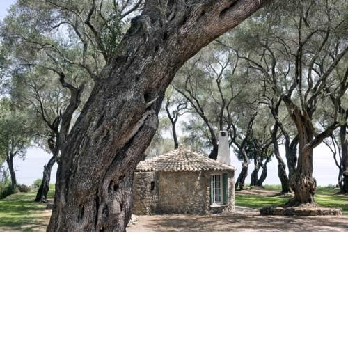 Chlomos Villa Sleeps 2 with WiFi