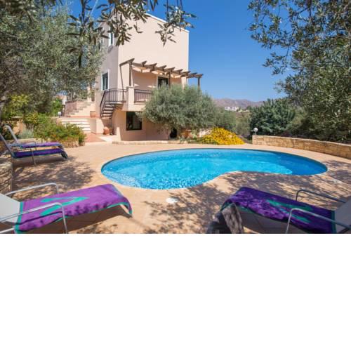 Chorafakia Villa Sleeps 6 Pool Air Con WiFi