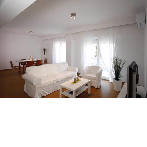 Chris Luxury Apartments