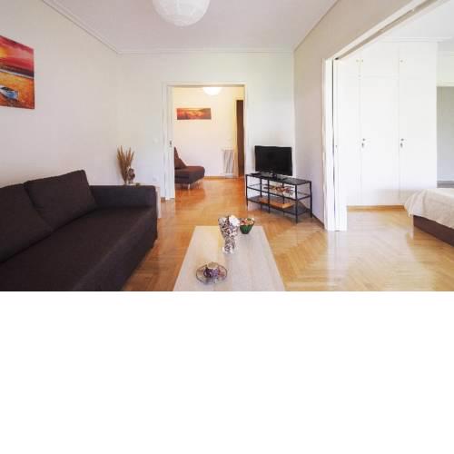 Christina Seaview Flat