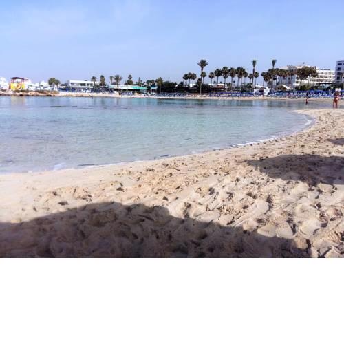 Christopher's Sandy Beach Suites