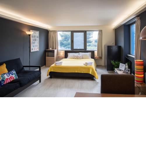 Chroma Lodge near airport