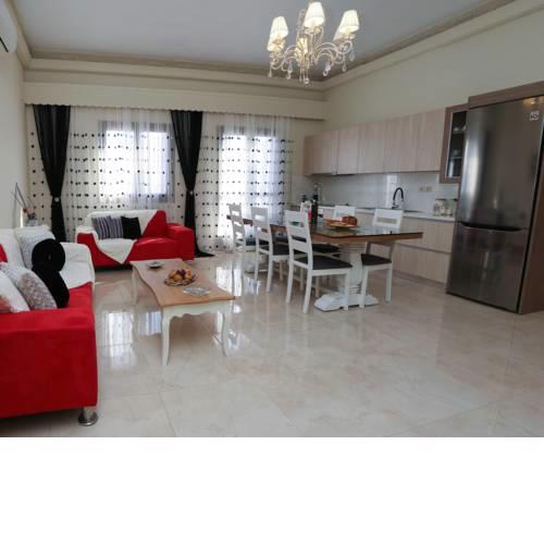 Chrysiida Luxurious Apartment