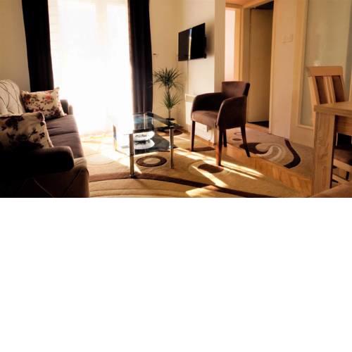 Chuckie Apartment Budva