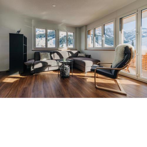 Chuenislodge1 Neu, grosse Terrasse & Designerofen, prächtige Aussicht