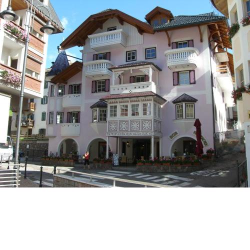 Ciasa Mancin Suite-Apartments