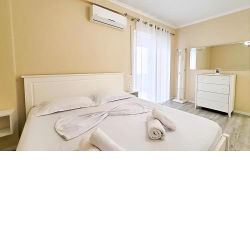 City Center 2BR Apartment