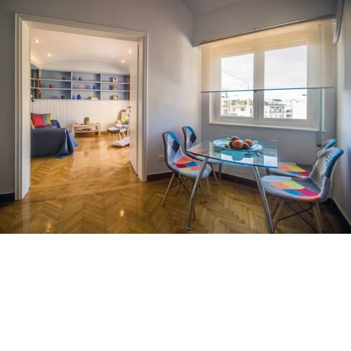 City center luxury apartment, 5 min from Acropolis.